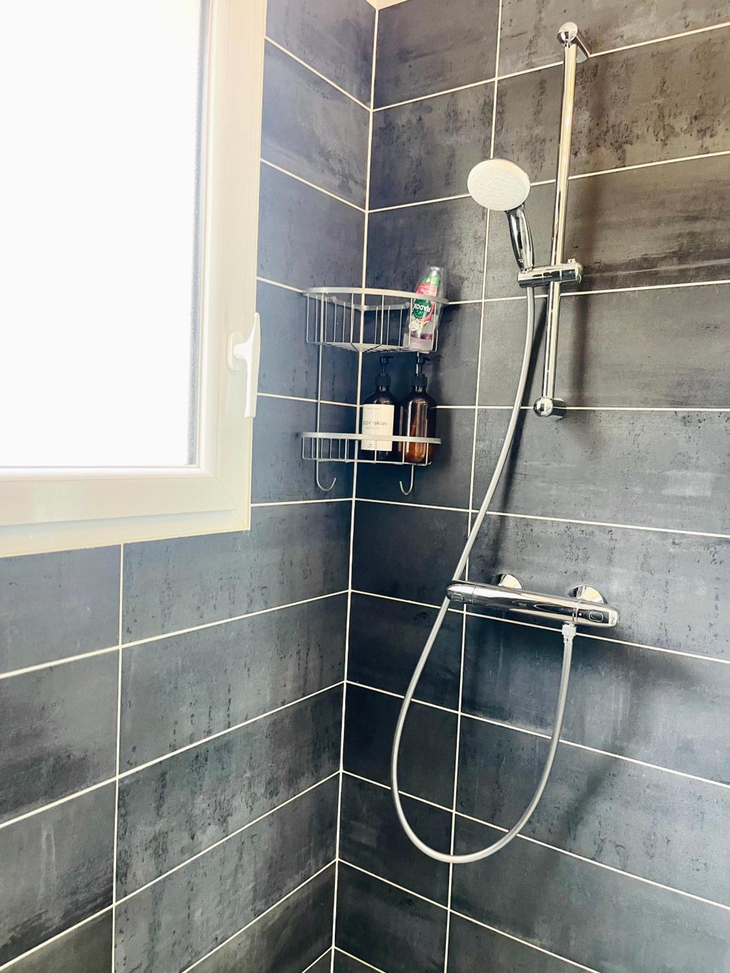 Petite Maison Au Calme Poupry Bagian luar foto