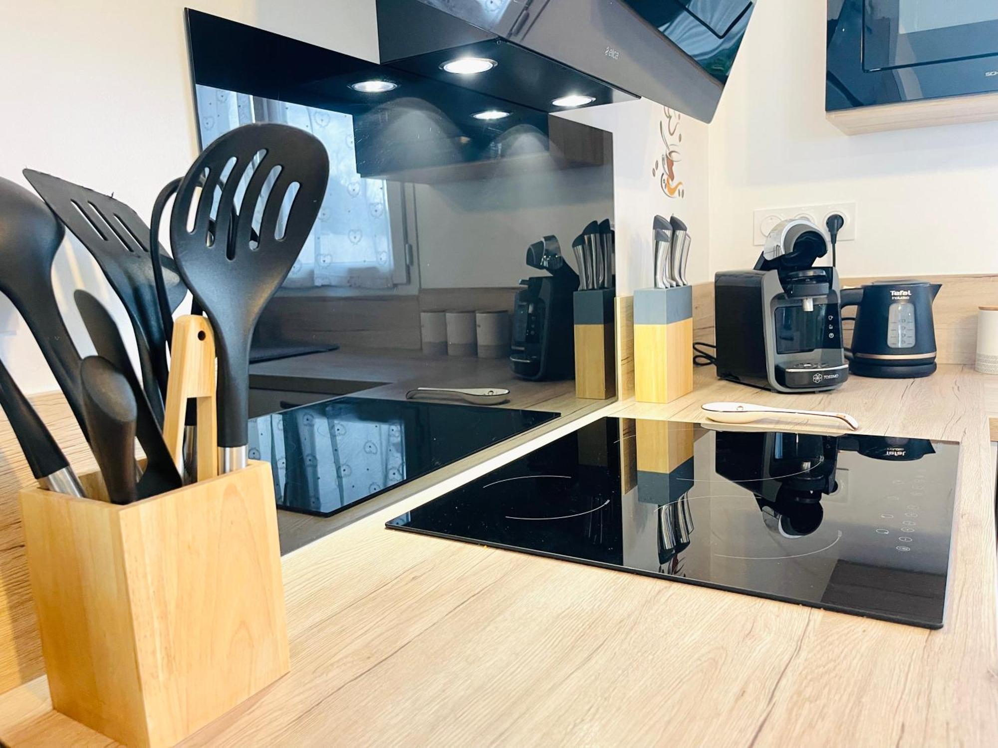 Petite Maison Au Calme Poupry Bagian luar foto