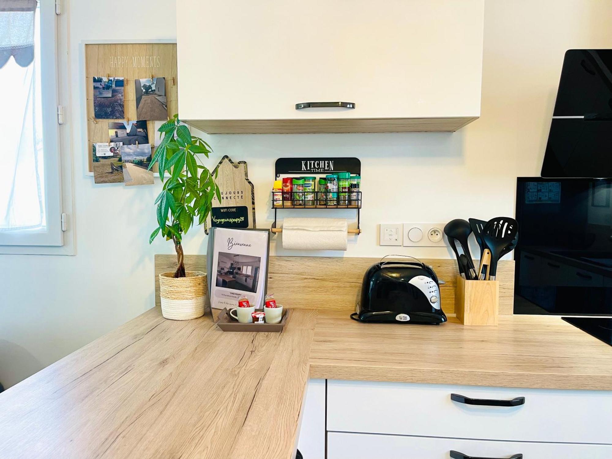 Petite Maison Au Calme Poupry Bagian luar foto