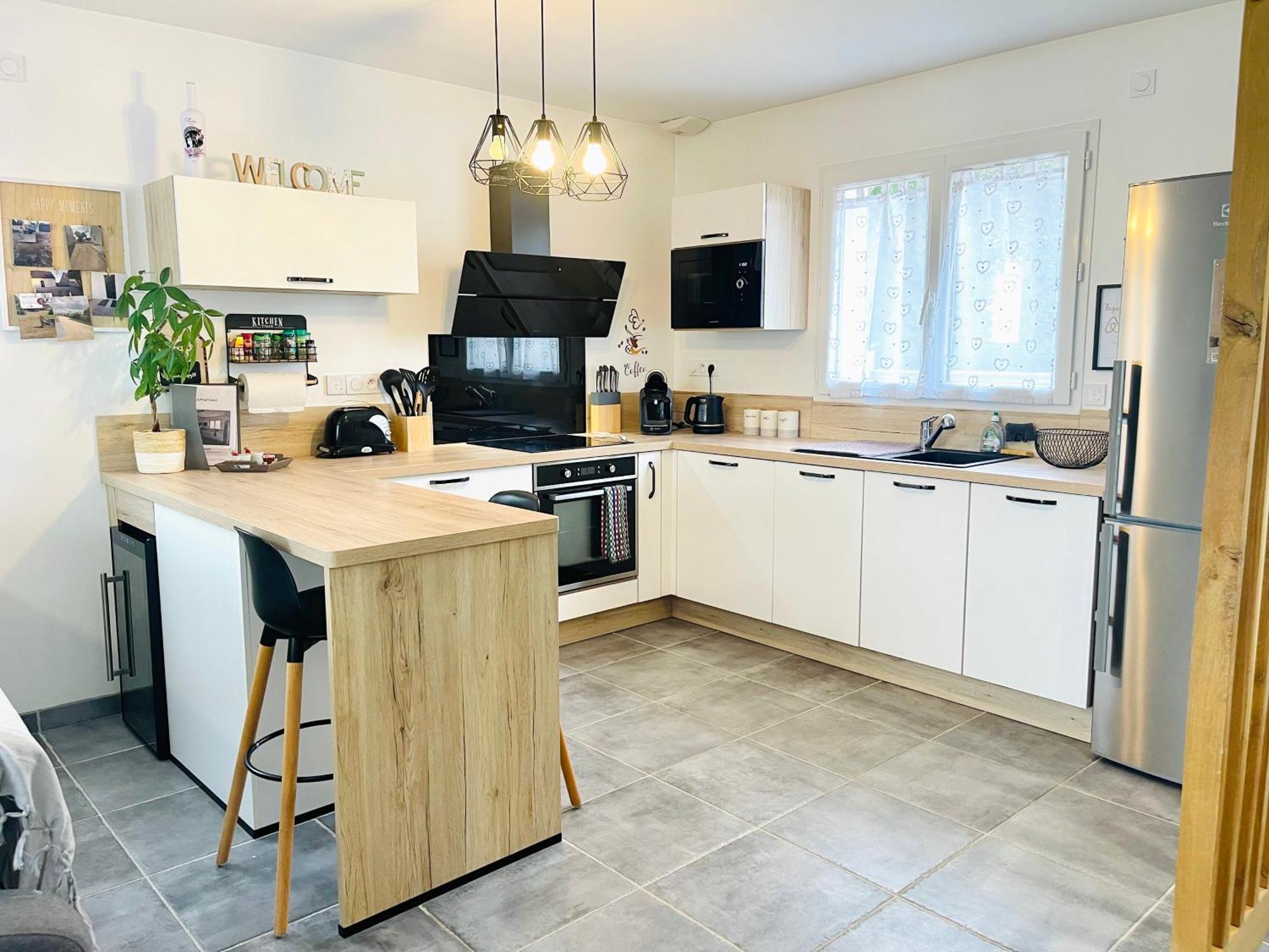 Petite Maison Au Calme Poupry Bagian luar foto