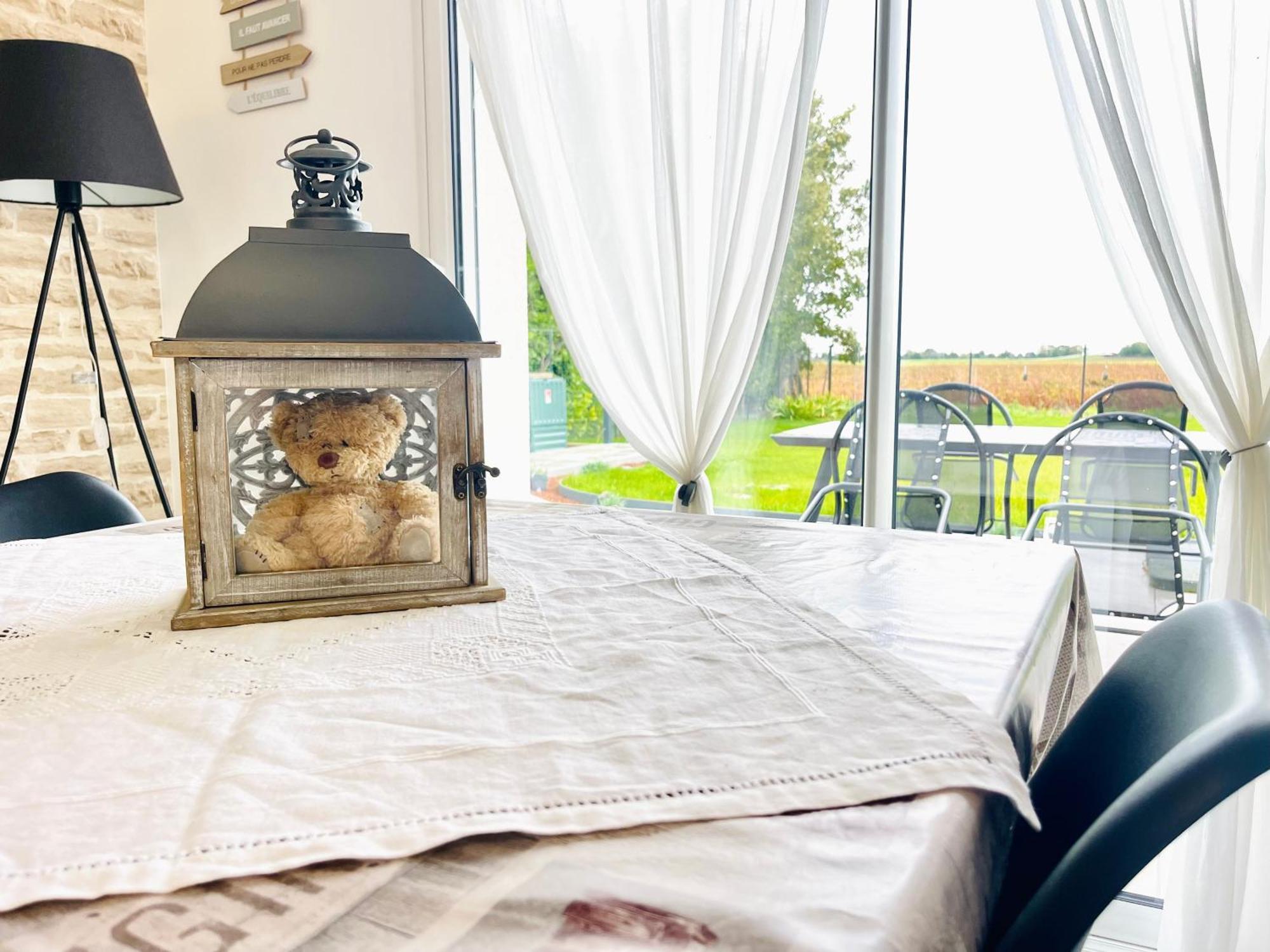Petite Maison Au Calme Poupry Bagian luar foto